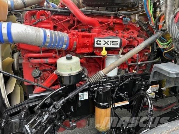 Peterbilt 579 Prime Movers