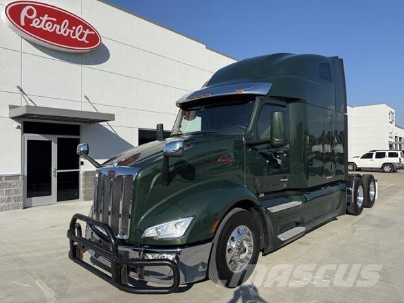 Peterbilt 579 Prime Movers