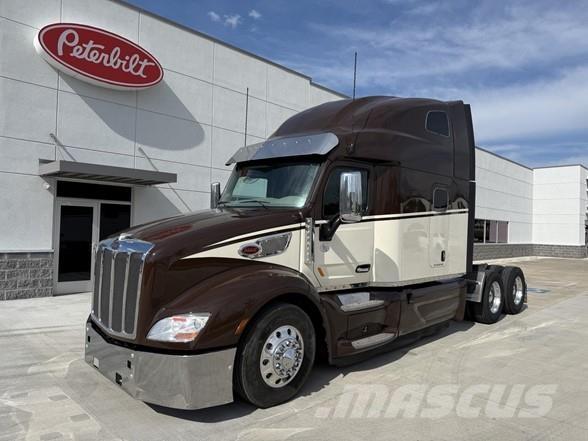 Peterbilt 579 Prime Movers