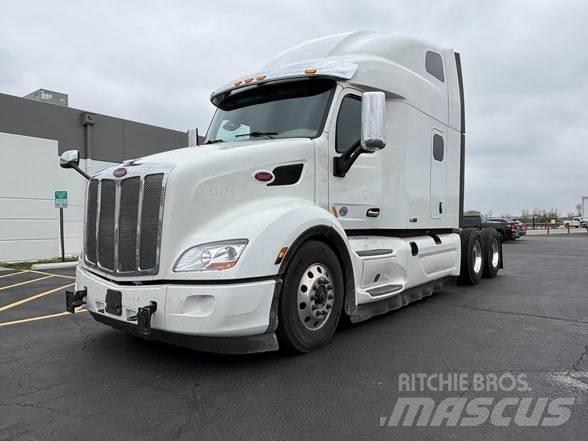Peterbilt 579 Prime Movers