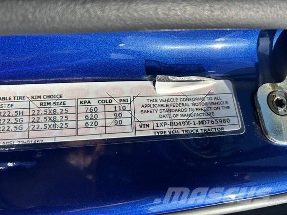 Peterbilt 579 Prime Movers