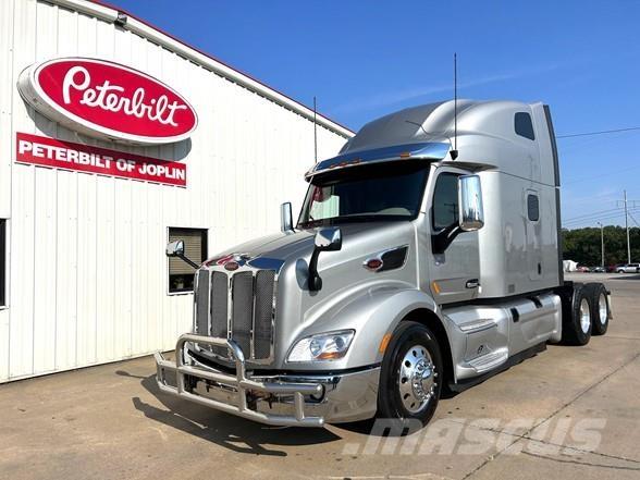 Peterbilt 579 Prime Movers