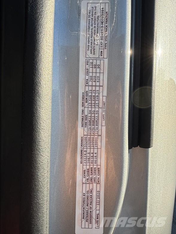 Peterbilt 579 Prime Movers