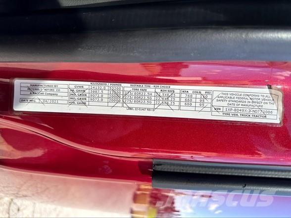 Peterbilt 579 Prime Movers