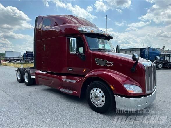 Peterbilt 579 Prime Movers