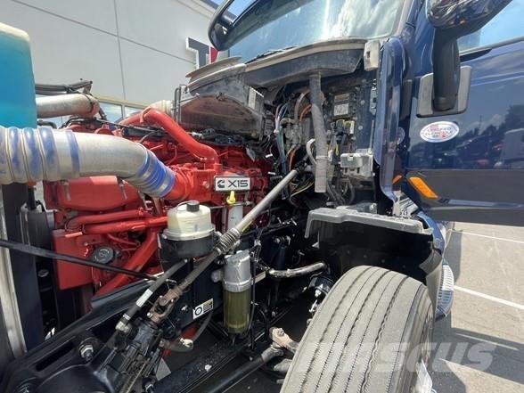 Peterbilt 579 Prime Movers
