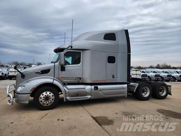 Peterbilt 579 Prime Movers