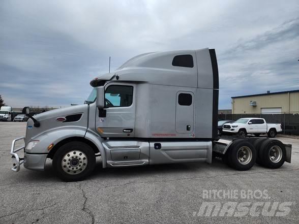 Peterbilt 579 Prime Movers