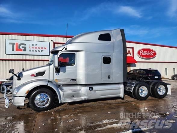 Peterbilt 579 Prime Movers