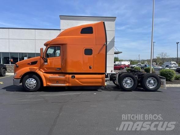 Peterbilt 579 Prime Movers