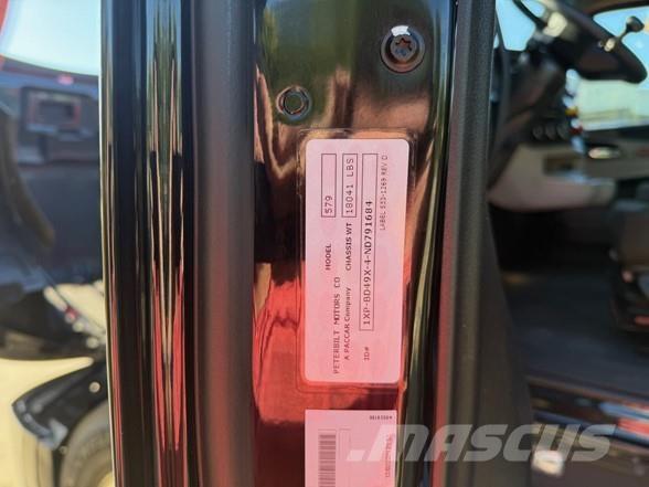 Peterbilt 579 Prime Movers