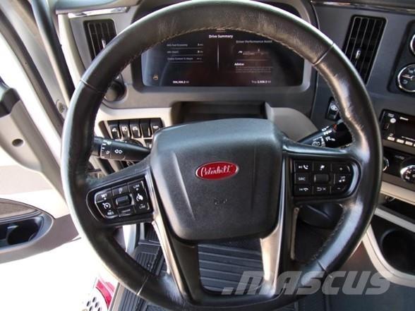 Peterbilt 579 Prime Movers