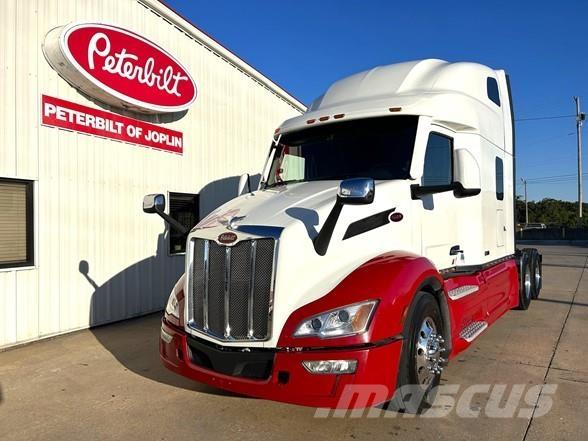 Peterbilt 579 Prime Movers