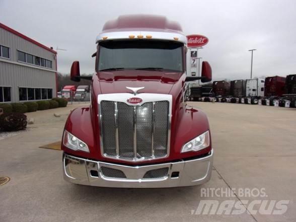 Peterbilt 579 Prime Movers