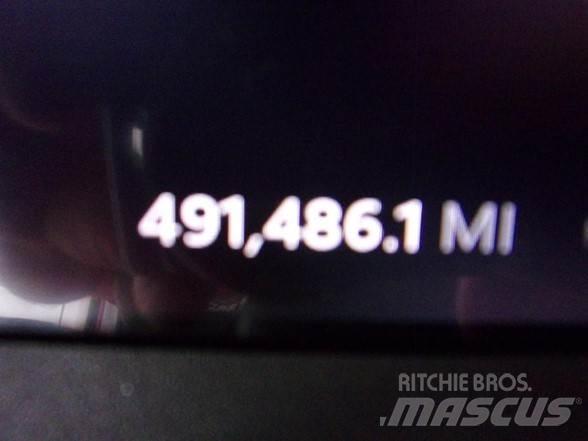 Peterbilt 579 Prime Movers