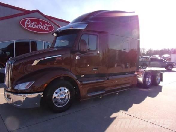 Peterbilt 579 Prime Movers
