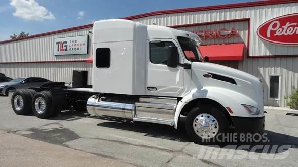Peterbilt 579 Prime Movers