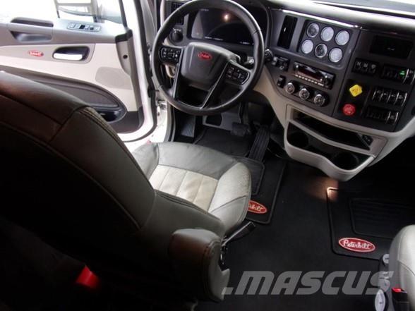 Peterbilt 579 Prime Movers