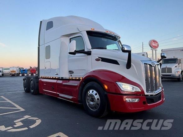 Peterbilt 579 Prime Movers