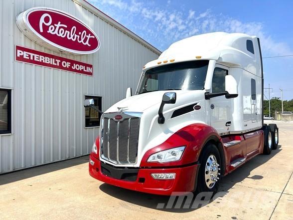 Peterbilt 579 Prime Movers