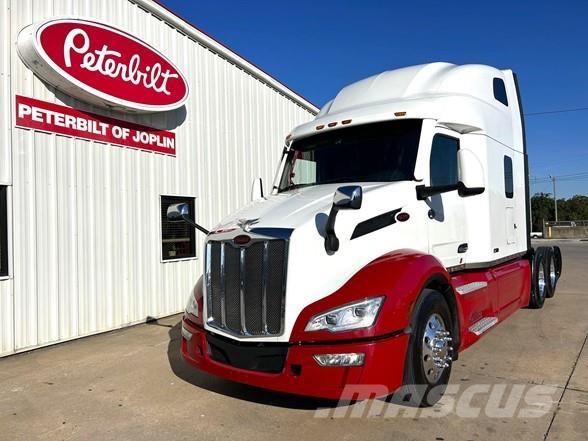 Peterbilt 579 Prime Movers
