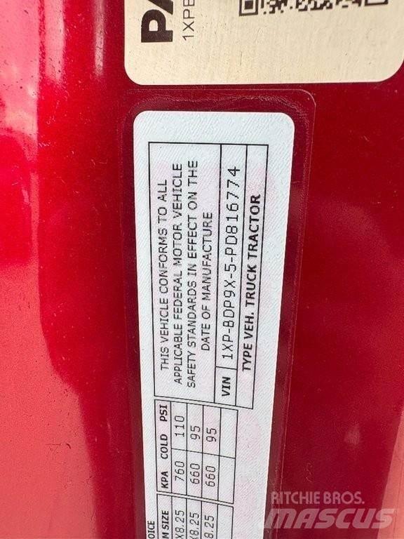 Peterbilt 579 Prime Movers