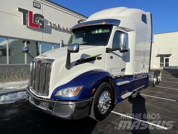 Peterbilt 579 Prime Movers