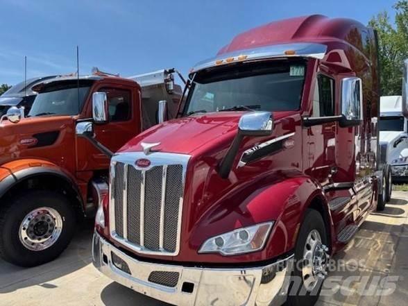 Peterbilt 579 Prime Movers