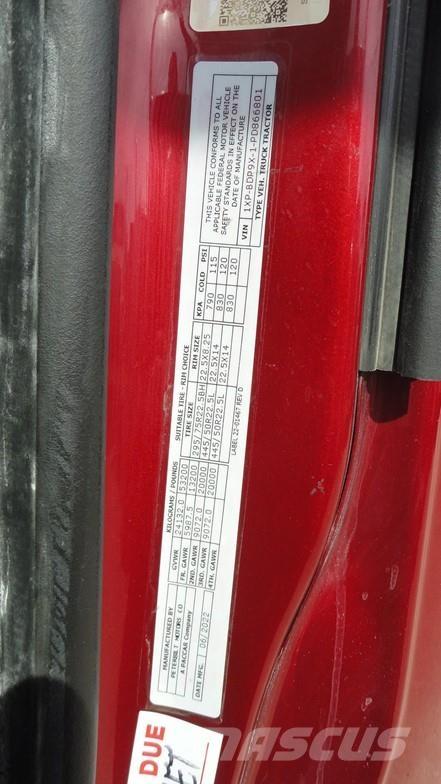 Peterbilt 579 Prime Movers