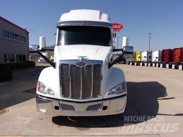 Peterbilt 579 Prime Movers