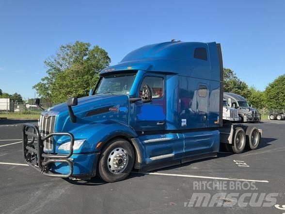 Peterbilt 579 Prime Movers