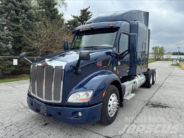 Peterbilt 579 Prime Movers