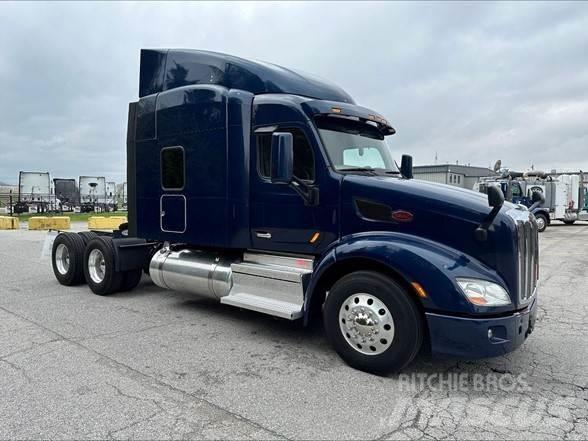 Peterbilt 579 Prime Movers