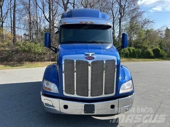 Peterbilt 579 Prime Movers