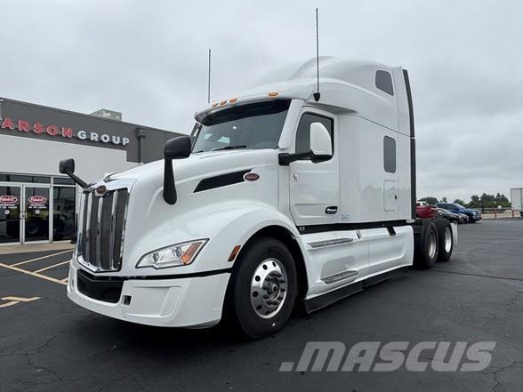 Peterbilt 579 Prime Movers