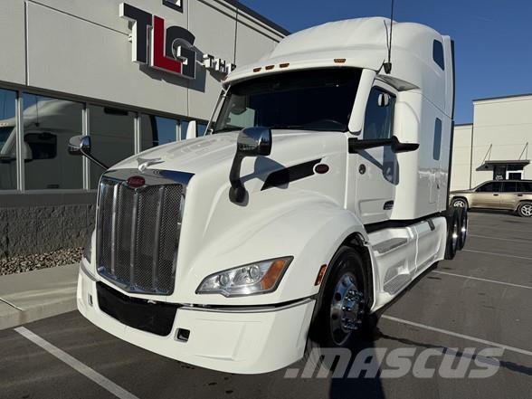 Peterbilt 579 Prime Movers