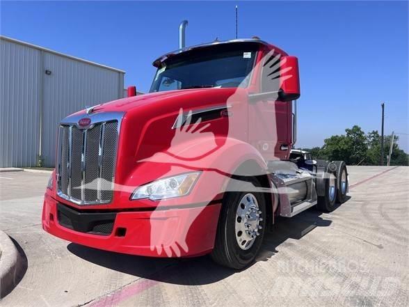 Peterbilt 579 Prime Movers