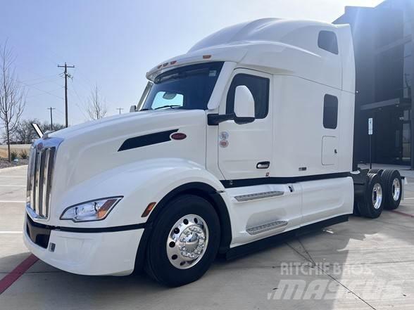 Peterbilt 579 Prime Movers