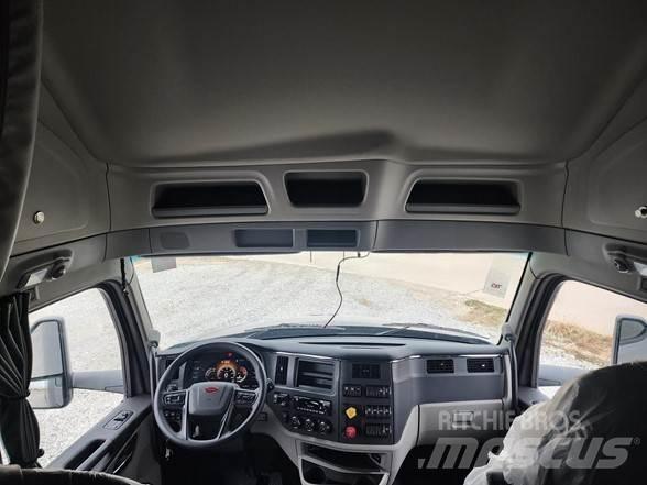 Peterbilt 579 Prime Movers
