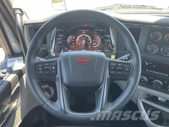 Peterbilt 579 Prime Movers