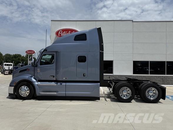 Peterbilt 579 Prime Movers