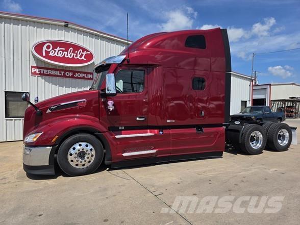 Peterbilt 579 Prime Movers