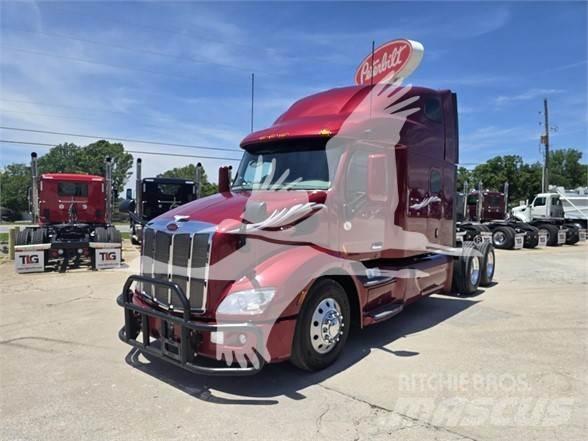 Peterbilt 579 Prime Movers