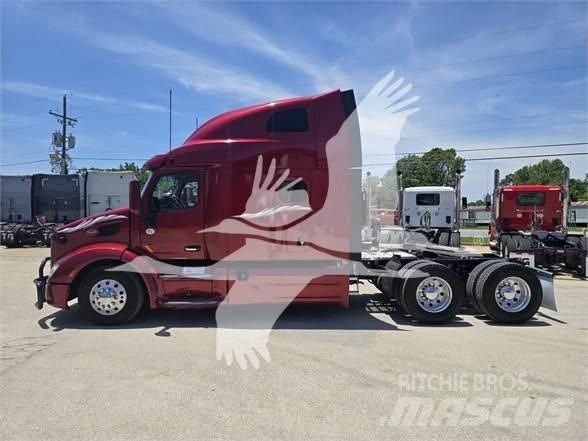 Peterbilt 579 Prime Movers