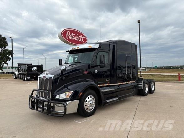 Peterbilt 579 Prime Movers