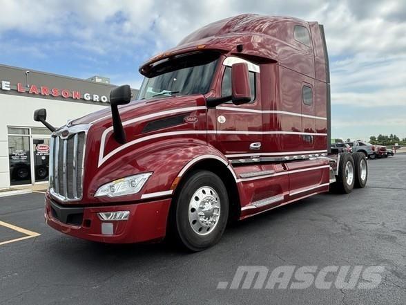 Peterbilt 579 Prime Movers