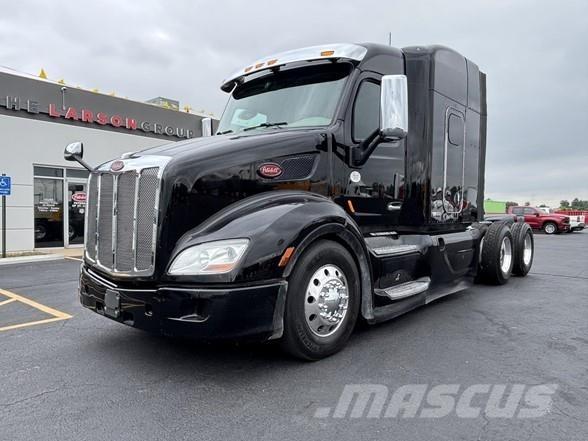 Peterbilt 579 Prime Movers