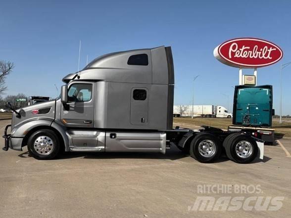 Peterbilt 579 Prime Movers