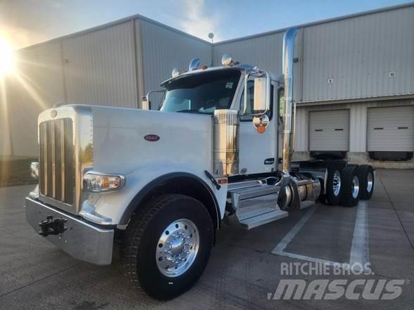 Peterbilt 589 Prime Movers
