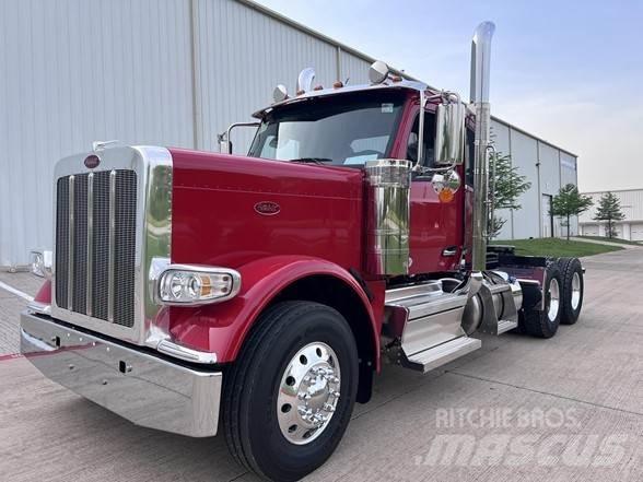 Peterbilt 589 Prime Movers